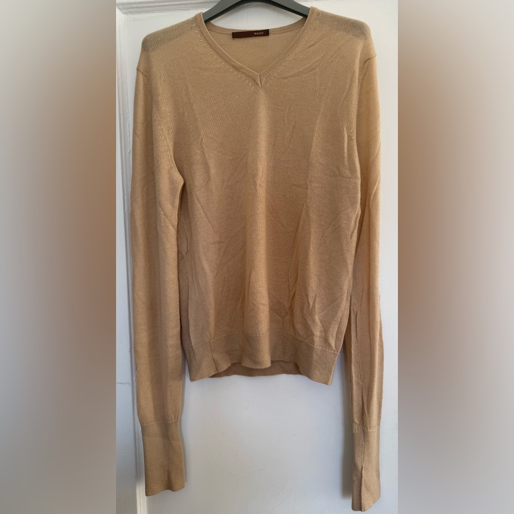 Bally cashmere beige sweater M